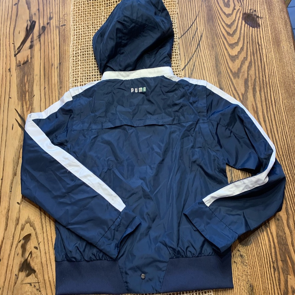 Puma windbreaker with zipper hood and sleeves